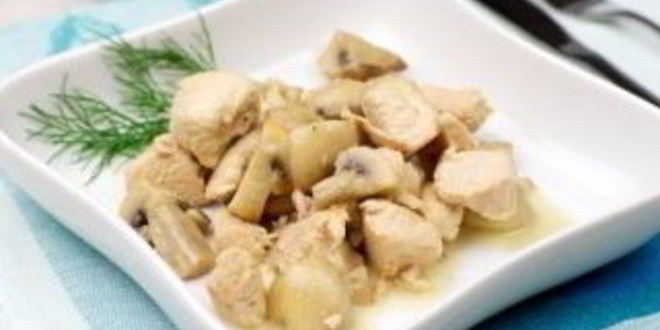 Рецепт гуляша из индейки с грибами