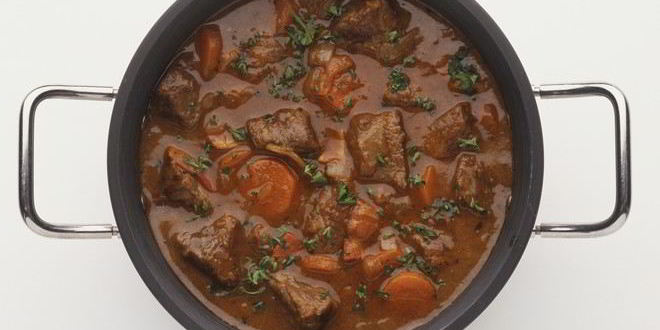 Рецепт Гуляша из индейки с подливкой