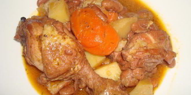 Рецепт гуляша из красной фасоли и курицы