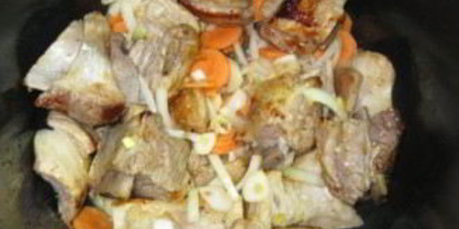 Рецепт гуляша из ребрышек