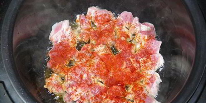 Рецепт гуляша из свинины в мультиварке