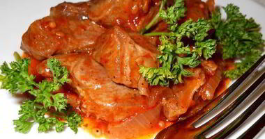 Рецепт Гуляша телячий в томатном соусе