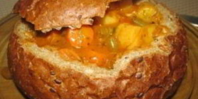 Рецепт венгерского супа-гуляша в хлебе