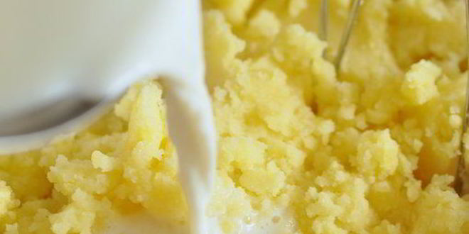 Рецепт картофельного пюре с печеным чесноком и петрушкой