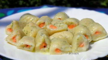 Рецепт Картофельных клецек с форелью и укропом