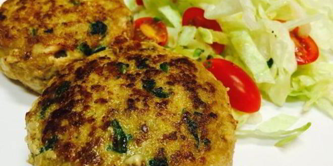 Рецепт котлет из индейки со шпинатом и сыром