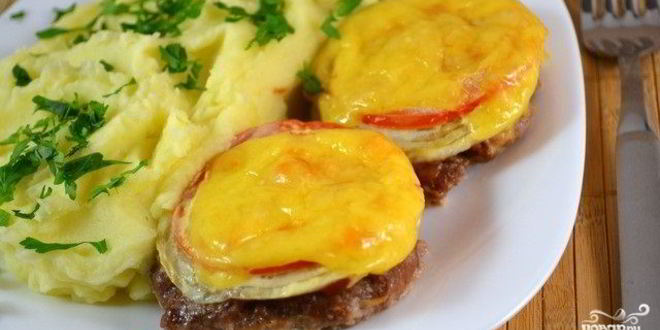 Рецепт Котлет в духовке с помидорами