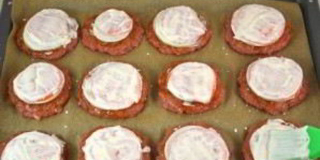 Рецепт котлет в духовке с помидорами