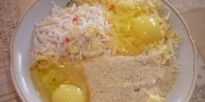 Рецепт крабовых котлет с сыром