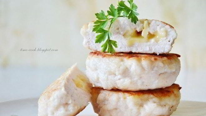 Рецепт куриных котлеток с сыром овсянкой