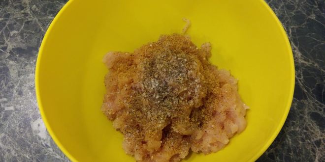 Рецепт куриных котлет с пармезаном
