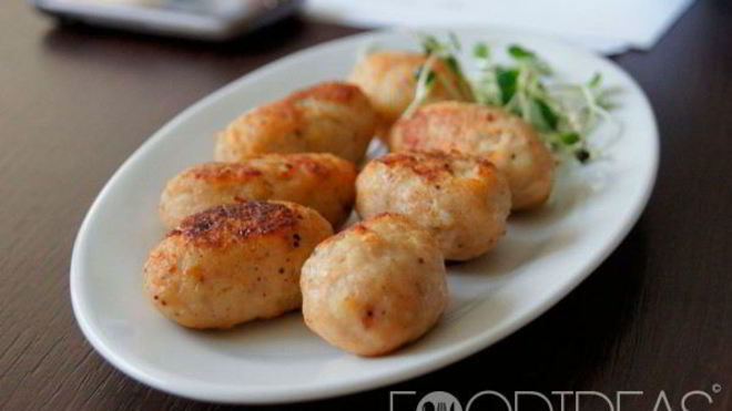 Рецепт куриных котлет в духовке