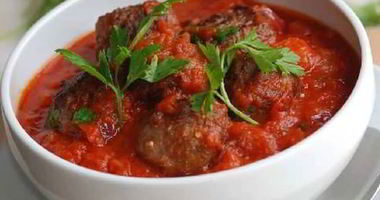 Рецепт Пряных мясных котлет в томатном соусе