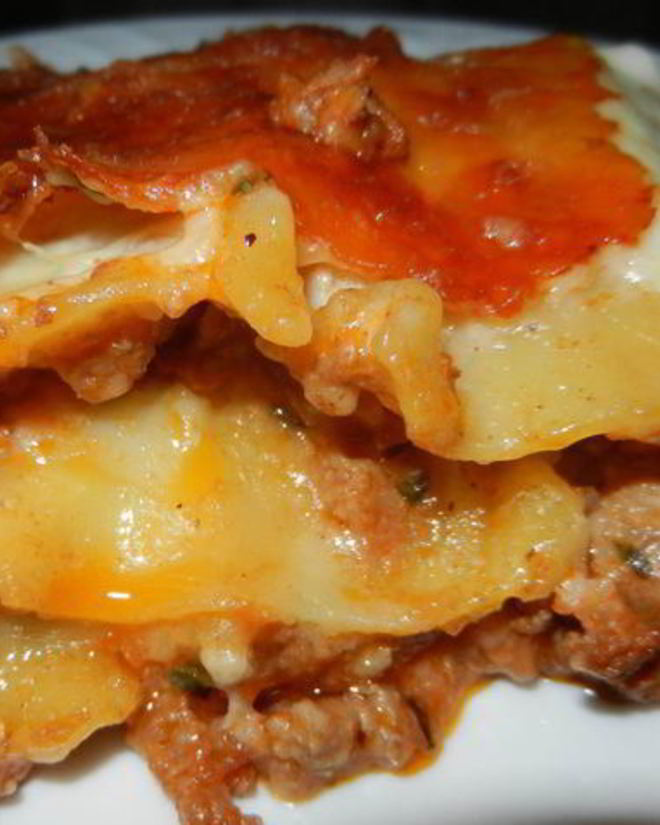 Рецепт быстрой мясной многослойной лазанья с творогом