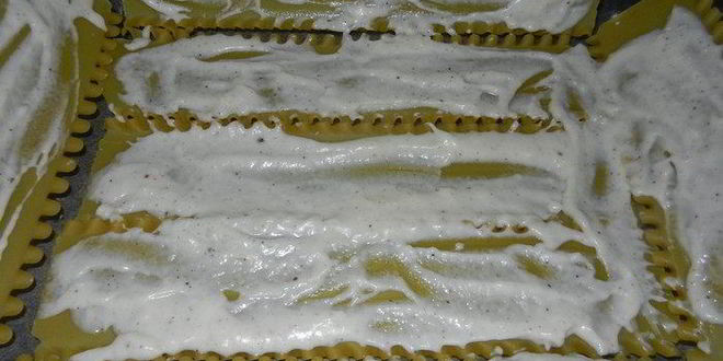 Рецепт быстрой мясной многослойной лазанья с творогом