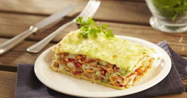 Рецепт Лазаний из тунца и помидоров с сыром моцарелла