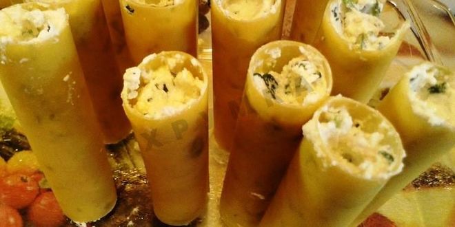 Рецепт каннеллонь под соусом бешамель с рикоттой и шпинатом