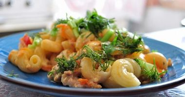 Рецепт Макарон с фаршем и овощами в чесночном соусе
