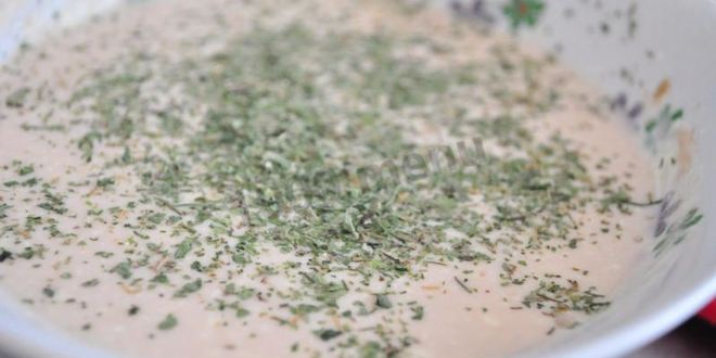 Рецепт макарон с фаршем и овощами в чесночном соусе