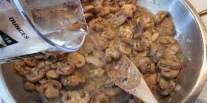 Рецепт макарон с грибами и курицей