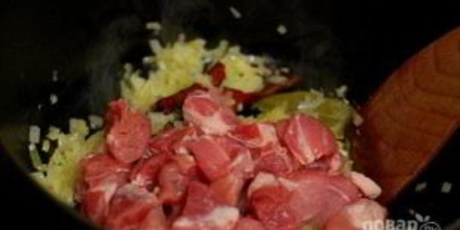 Рецепт макарон со свининой на сковороде