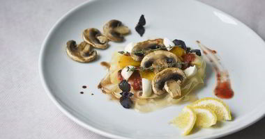 Рецепт Пасты из цукини с томатным соусом и овощами