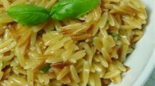 Рецепт Пасты Орзо с сыром Пармезан и базиликом