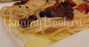 Рецепт Пасты с чесноком и сальсой из сушеных томатов