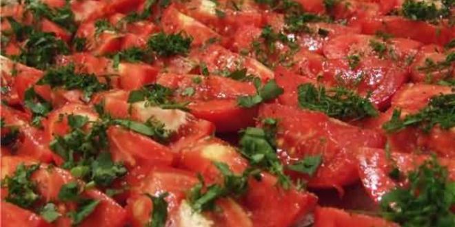 Рецепт пасты с чесноком и сальсой из сушеных томатов