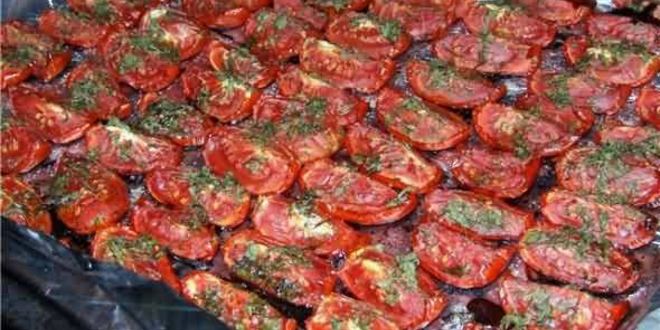 Рецепт пасты с чесноком и сальсой из сушеных томатов