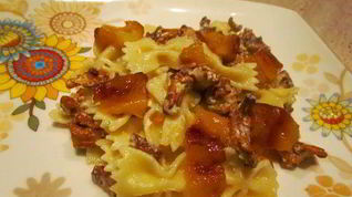 Рецепт Пасты с лисичками, фетой и печеным перцем