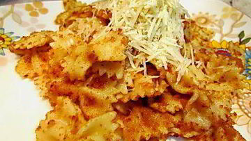 Рецепт Пасты с пармезаном, сухариками и чесноком