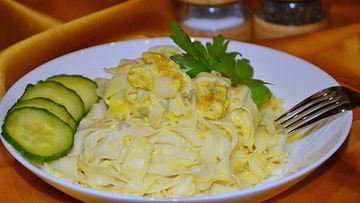 Рецепт Спагетти с курицей в сливочном соусе