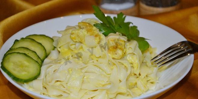 Рецепт спагетти с курицей в сливочном соусе