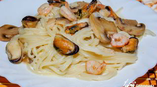 Рецепт Спагетти с морепродуктами в сливочном соусе