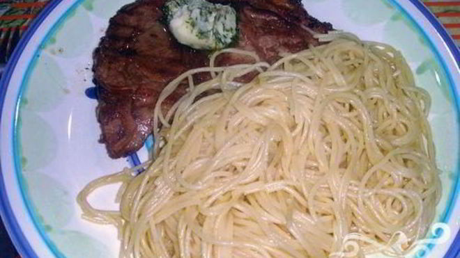 Рецепт свиной отбивной со спагетти