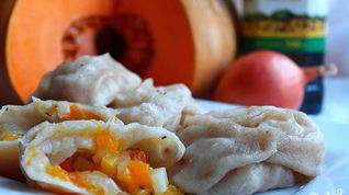 Рецепт Мантов с тыквой и картошкой