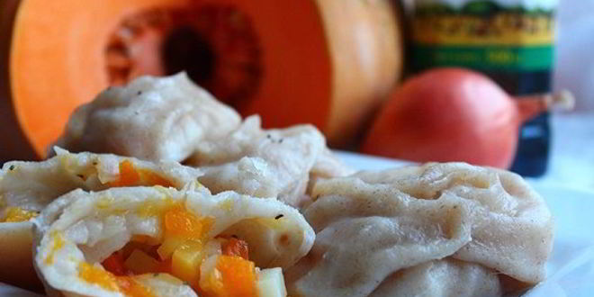 Рецепт Мантов с тыквой и картошкой