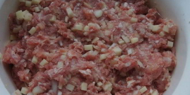 Рецепт мантов со свининой и картофелем