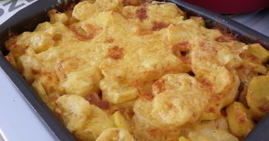 Рецепт Мяса по-французски с курицей и картошкой