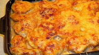 Рецепт Мяса по-французски в духовке с грибами