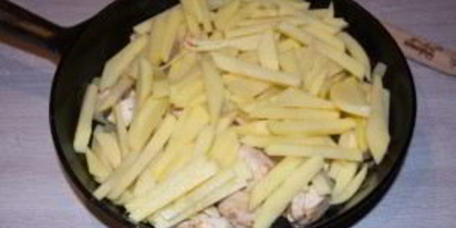 Рецепт мяса по-французски в сковороде