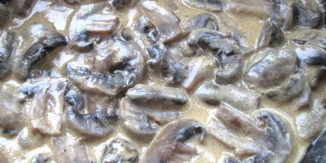 Рецепт сочной телячьей вырезки по-французски с шампиньонами