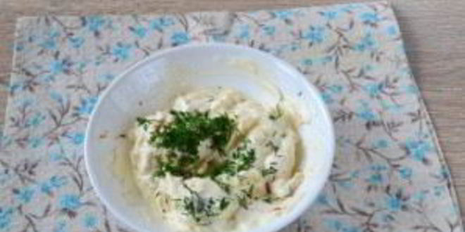 Рецепт сочного куриного филе по-французски