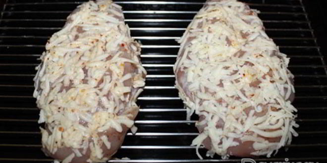 Рецепт филе курицы, запеченное в сырной корочке