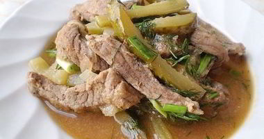 Рецепт Говядины с огурцом