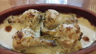 Рецепт Куриных голеней, запеченных в сливках с чесноком