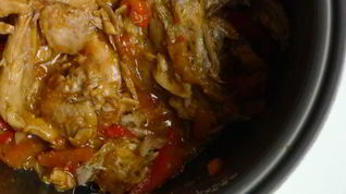 Рецепт Куриных окорочка тушеные в томате в мультиварке