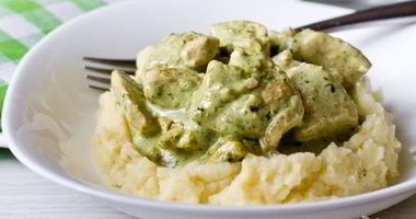 Рецепт Курицы с базиликом и сметаной