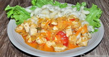 Рецепт Мяса индейки в томатно-сырном соусе